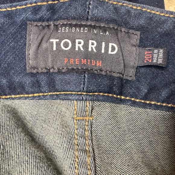 Torrid Women's Tall Dark Blue Jeggings - Picture 9 of 12